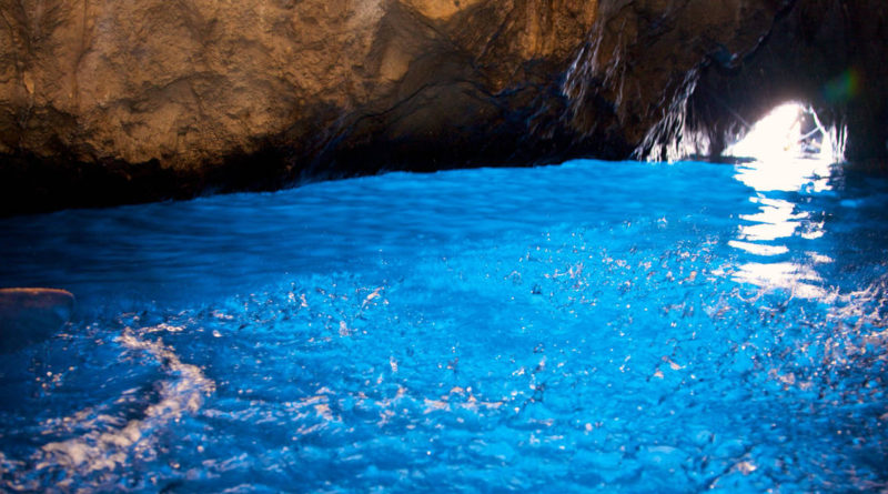 Blue Grotto 2 - foto od www.capri.com